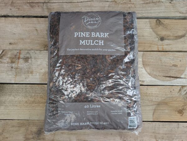 Diaco's Pine Bark Mulch