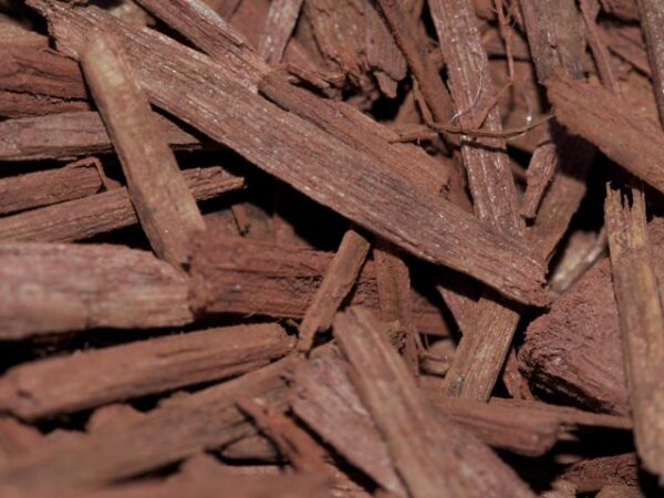 Diaco's Redwood Mulch - Image 2
