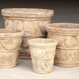 Antiqua Wreath Planter