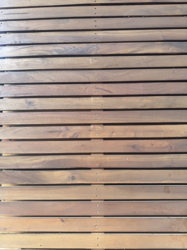 Horizontal Slat Screen Panel