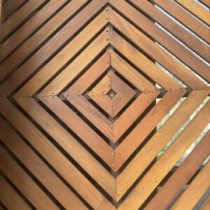 Diamond Screen Panel